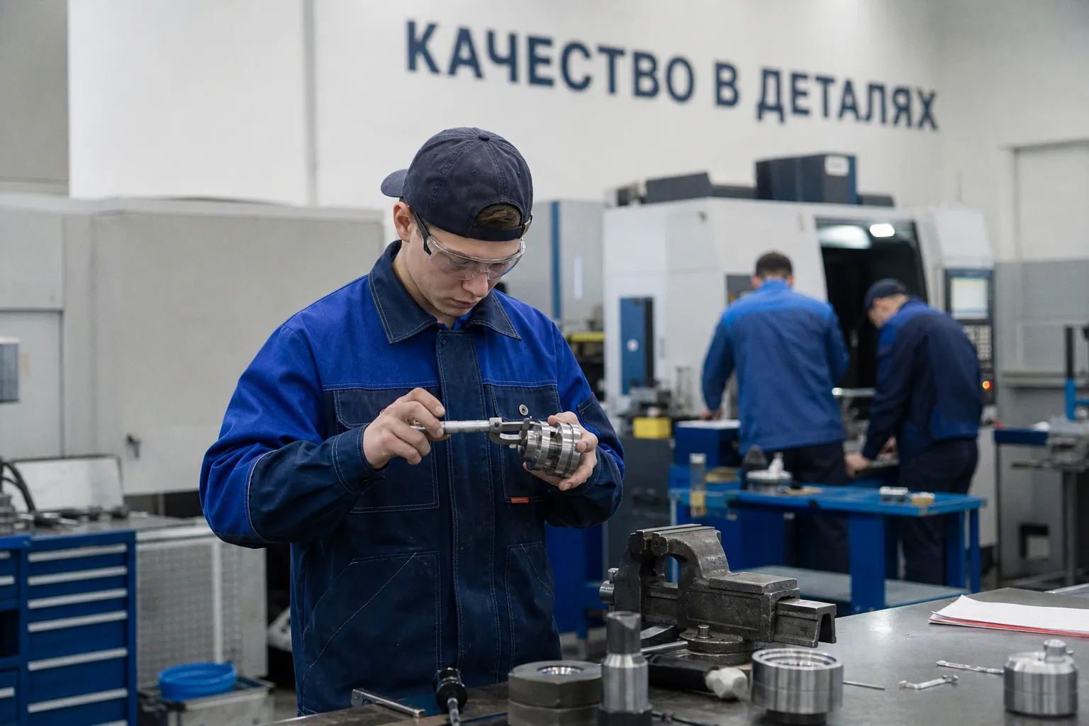 Почему поступление в колледж после 9 класса стало выгодной стратегией для карьеры