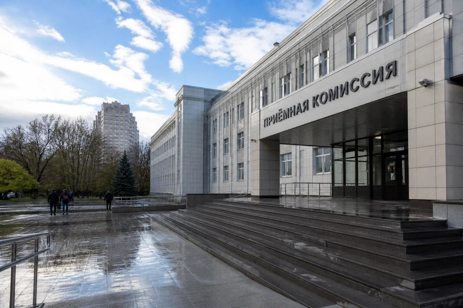 Почему современные выпускники боятся будущего больше, чем школьных экзаменов